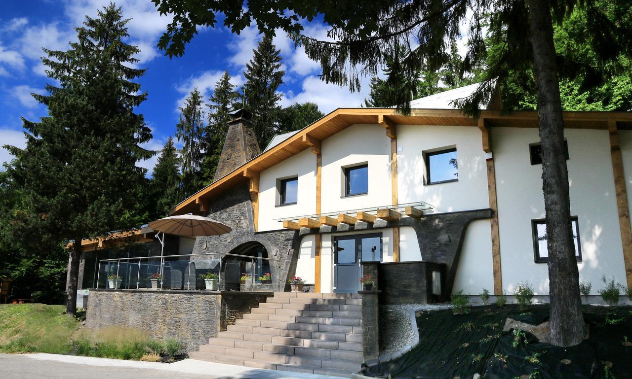 Resort Nova Polana Dolní Lomná Buitenkant foto